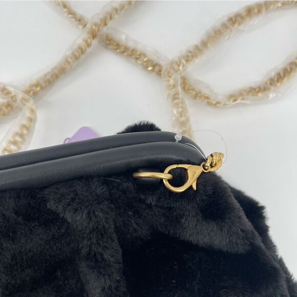 Jill & Ally Women’s Black Faux Fur Convertible Clutch Crossbody Bag One Size - Picture 8 of 16
